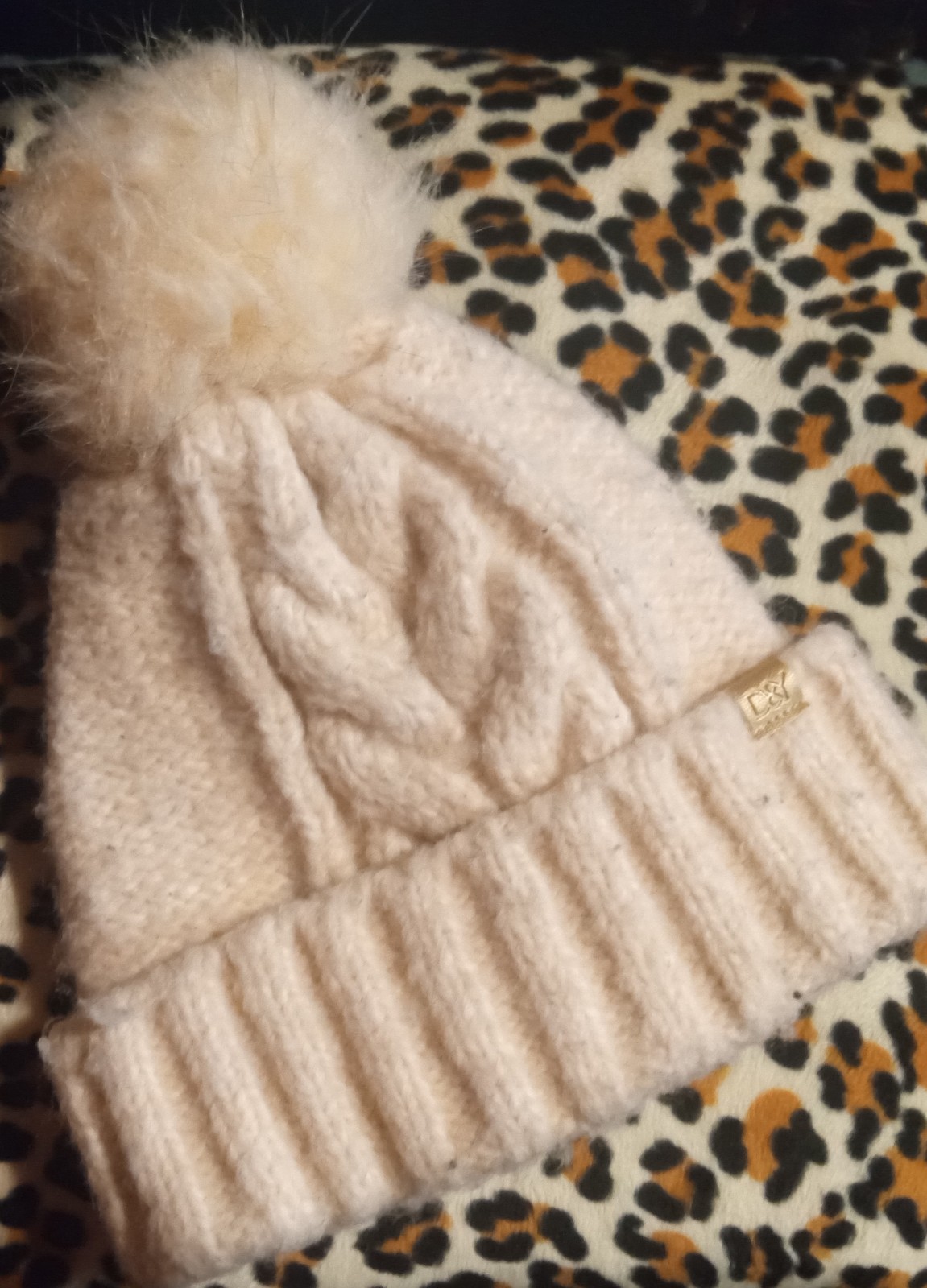 David & Young Cable Knit Beanie Hat