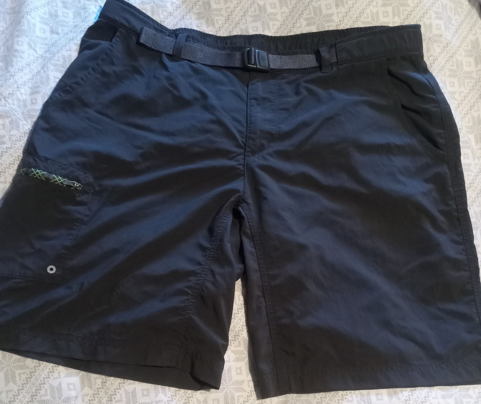 Columbia Hiking Shorts, Men's 40 W