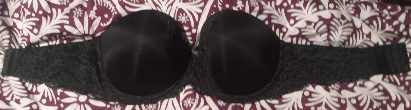Gallery image 1 for Victoria's Secret Bra, 36DD
