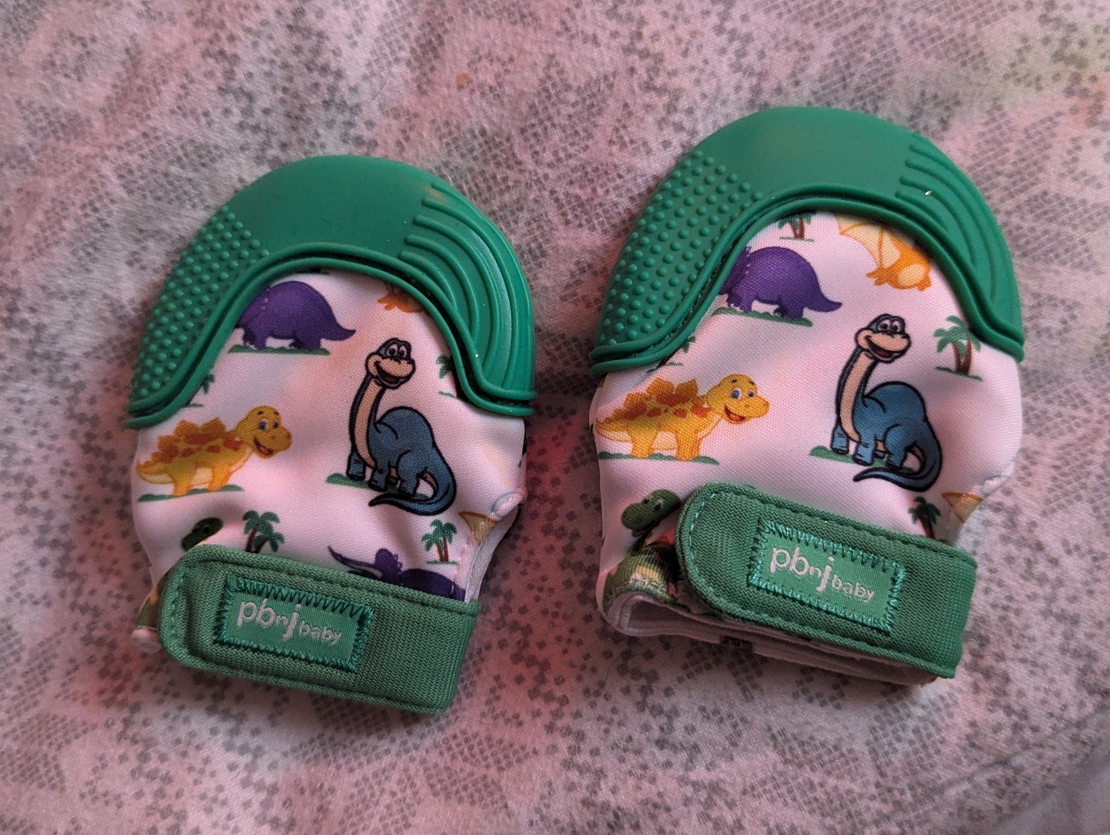 pbnj baby Teethee Mitts, 2