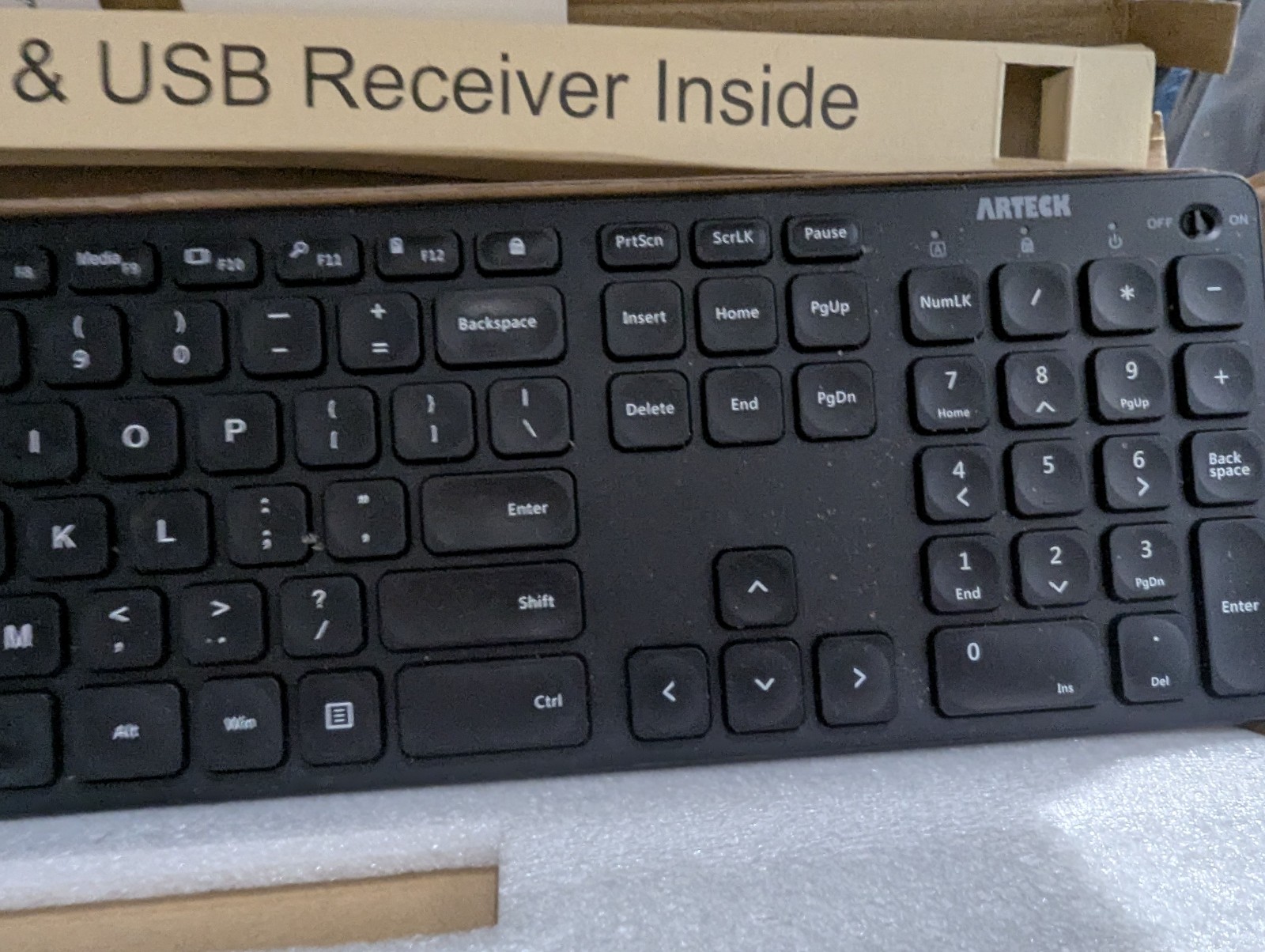 Gallery image 3 for Arteck HW192 Stainless Steel 2.4G USB Wireless Keyboard