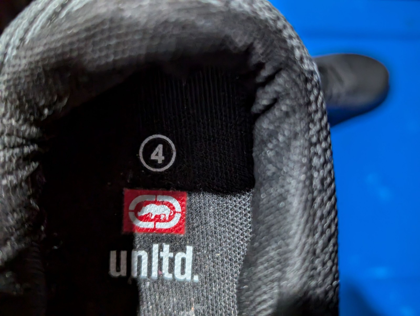 Gallery image 5 for Ecko Unltd Boys Size 4 Sneakers