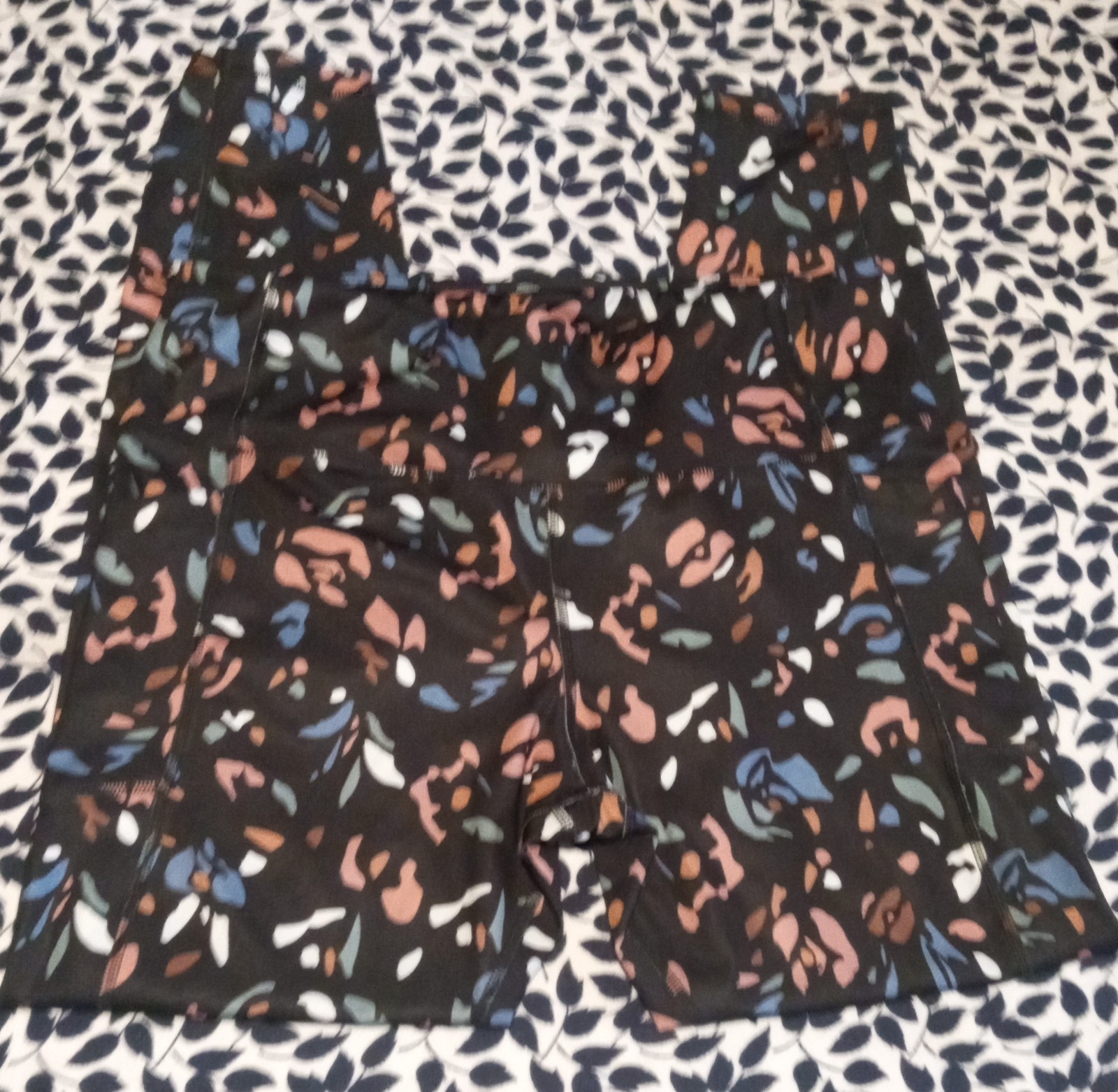 Gallery image 1 for Aviva Leggings, XL