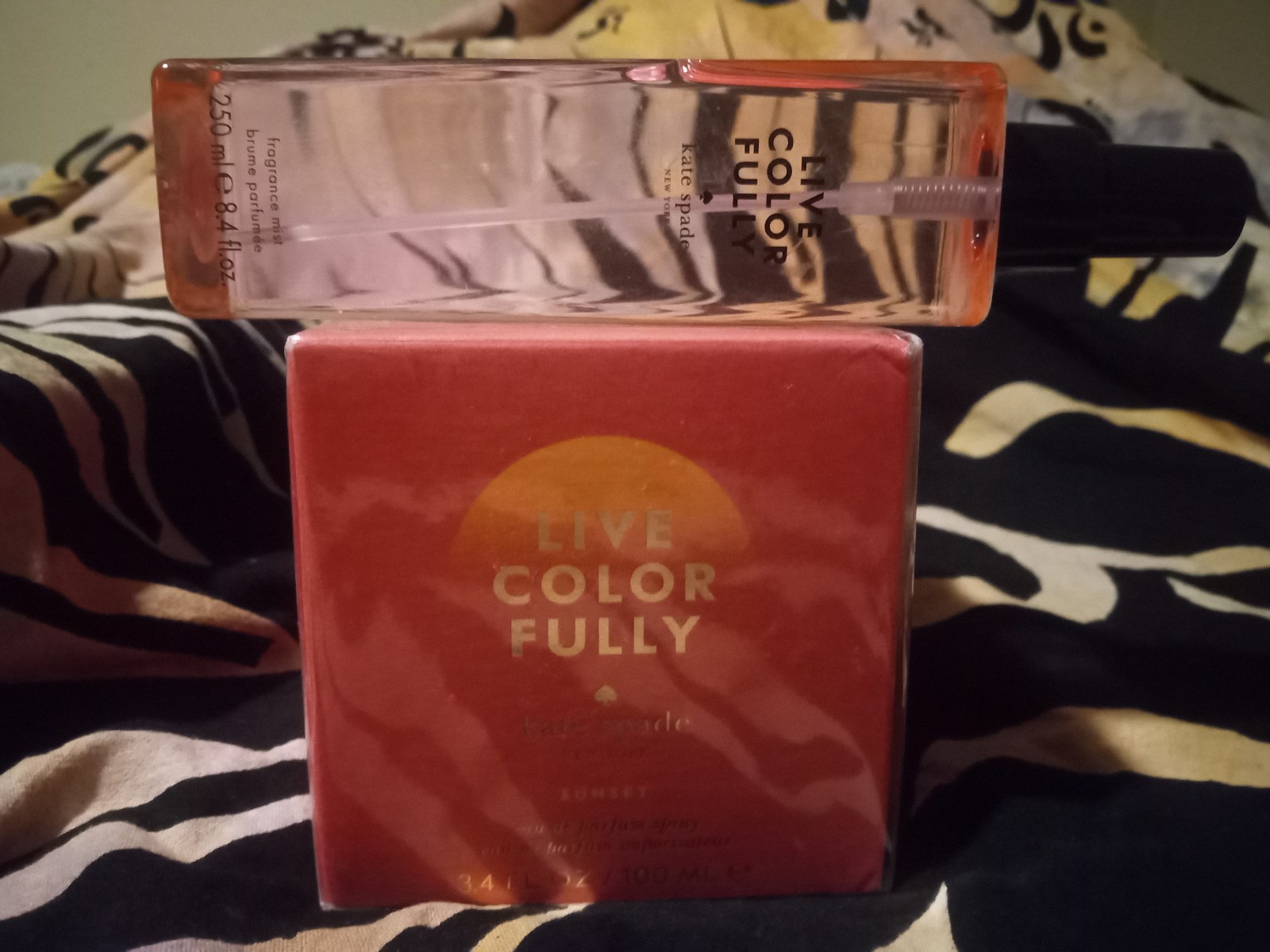 Gallery image 1 for Kate Spade Live Color Fully Duo