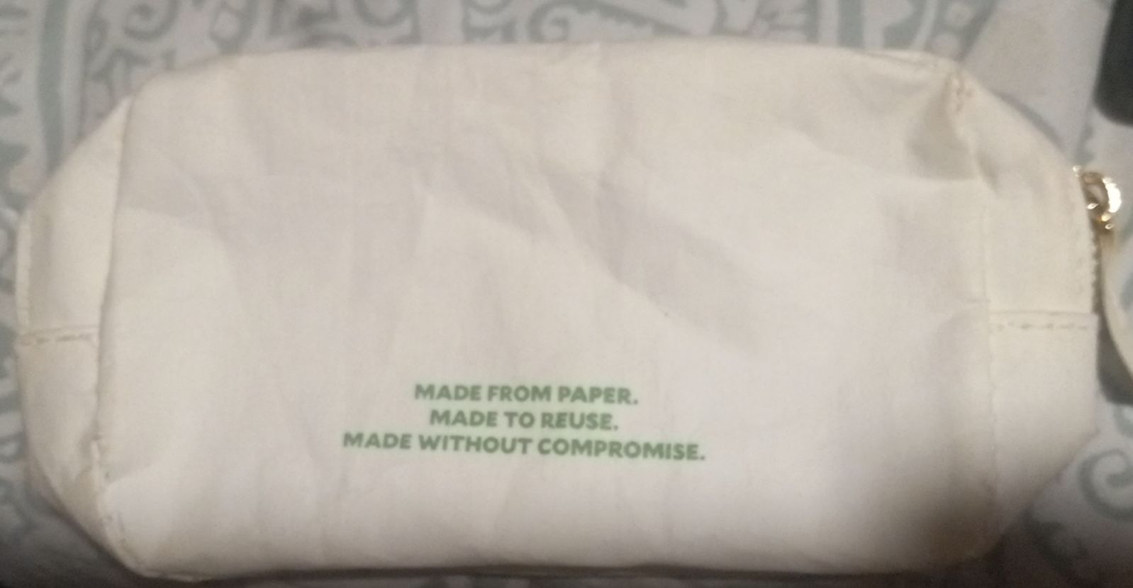 Gallery image 2 for tata harper cosmetics bag