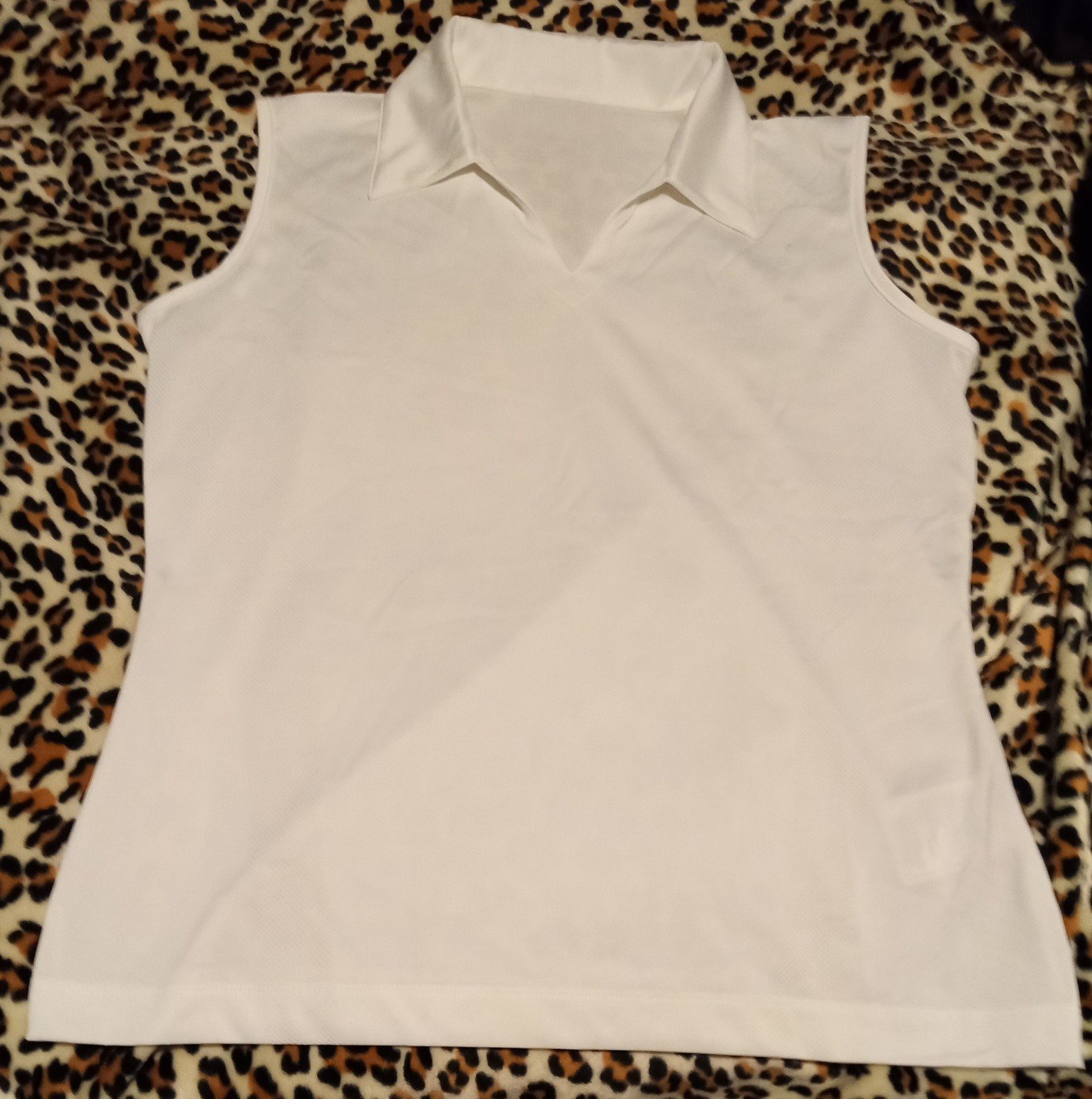 Nike Tennis Shirt, Women's Medium