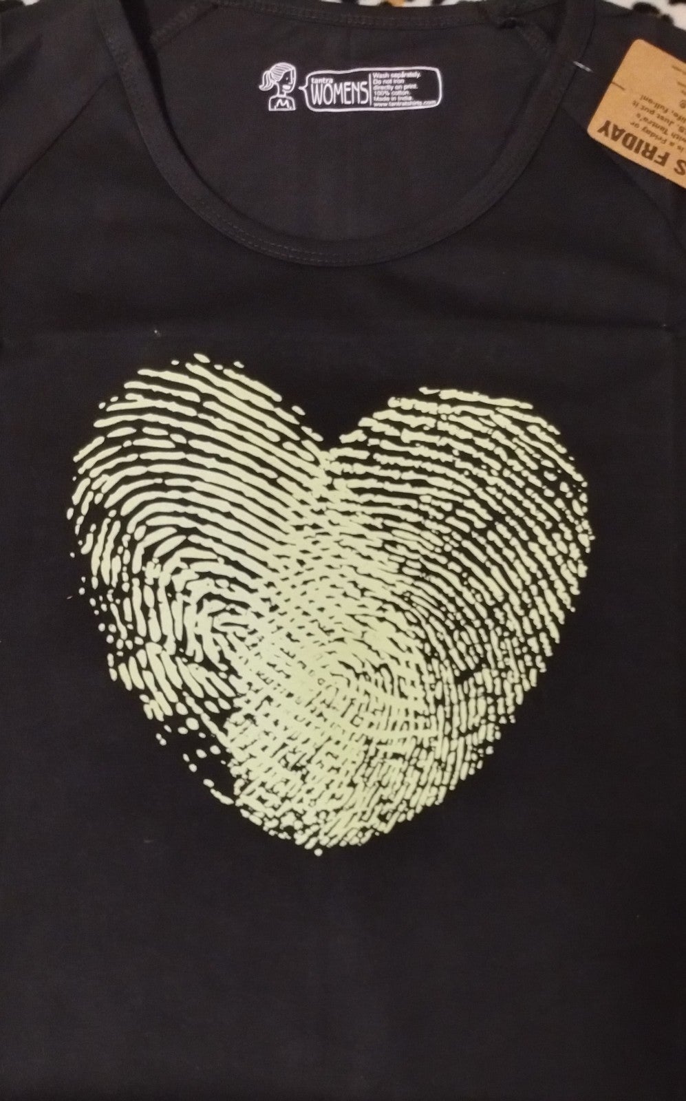 Gallery image 3 for Tantra T-shirts Fingerprints Heart Tee, Medium