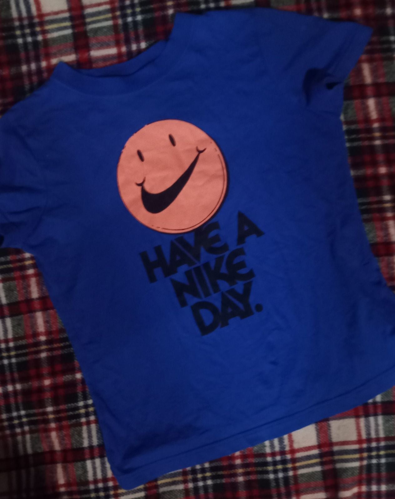 Nike T-shirt, Youth Small