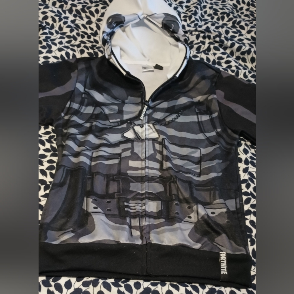 Gallery image 2 for Fortnite Hoodie, Youth Large