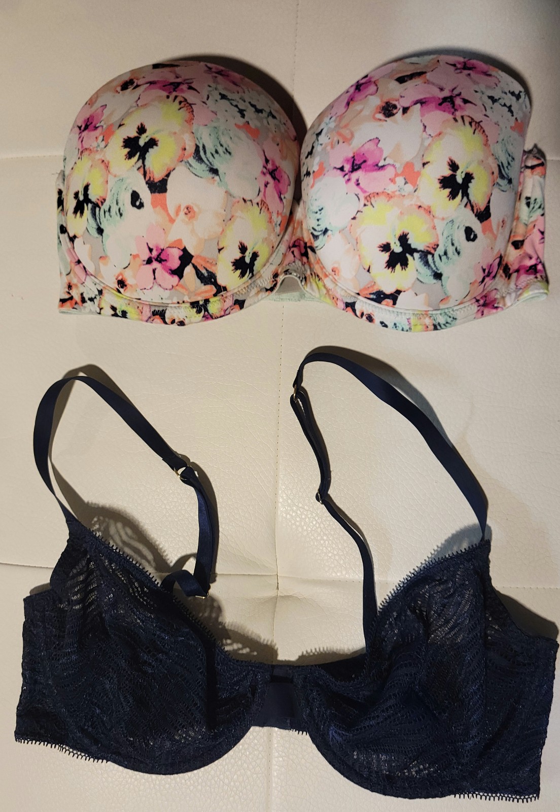 Victoria's Secret Set of 2 Bras