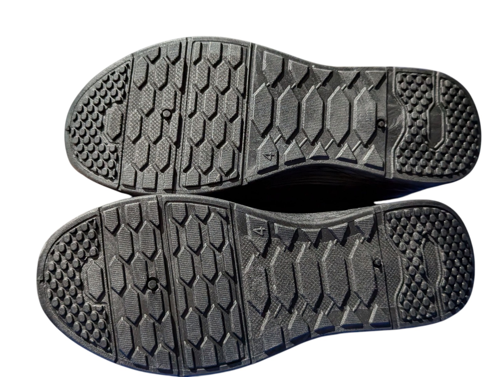 Gallery image 3 for Ecko Unltd Boys Size 4 Sneakers