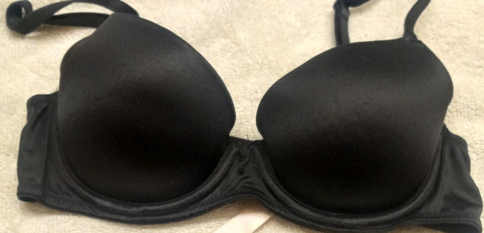 Gallery image 2 for Victoria's Secret Bra, 32A