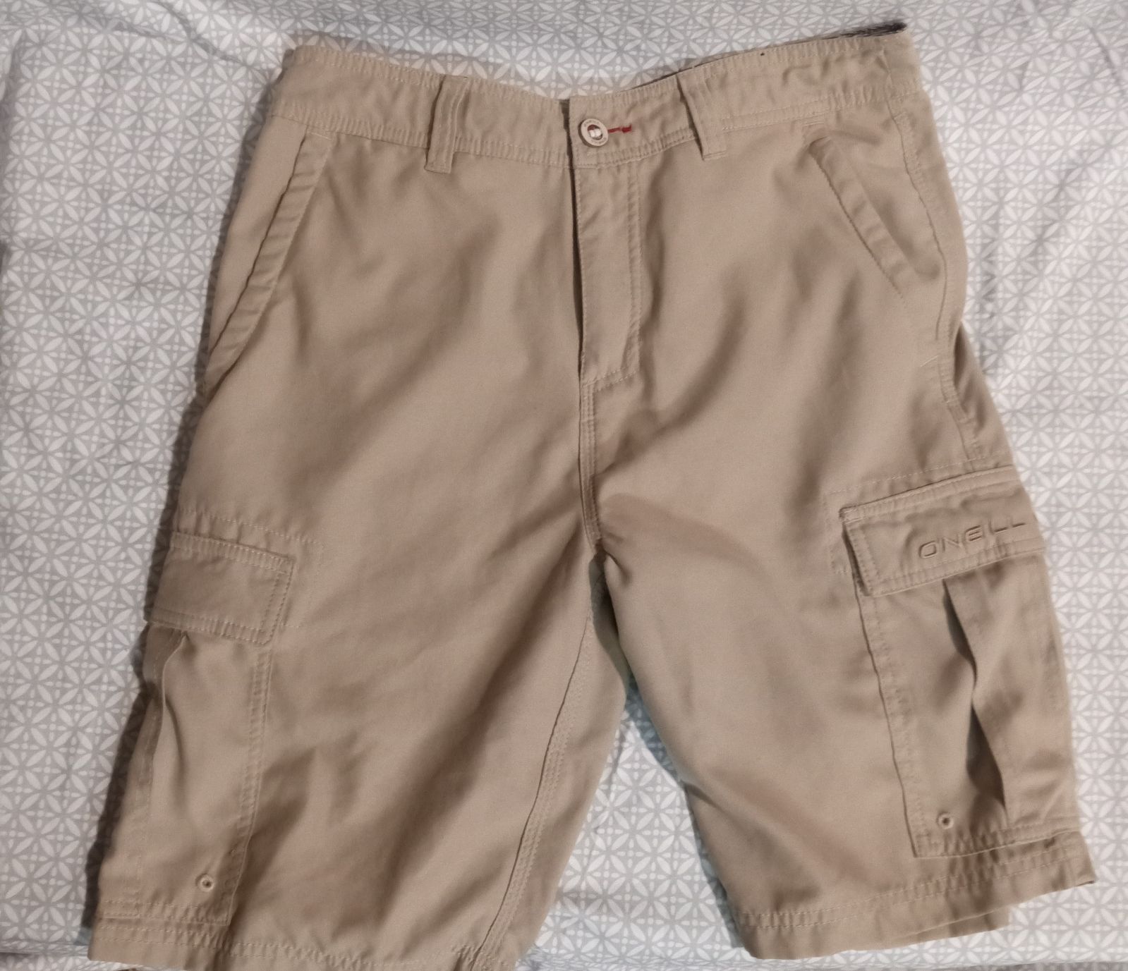 O'NEILL Cargo Shorts. Men's Size 29