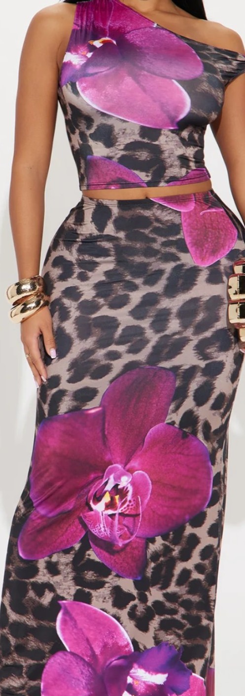 Gallery image 3 for Fashion Nova On The Prowl Skirt & Crop Top Combo, XL