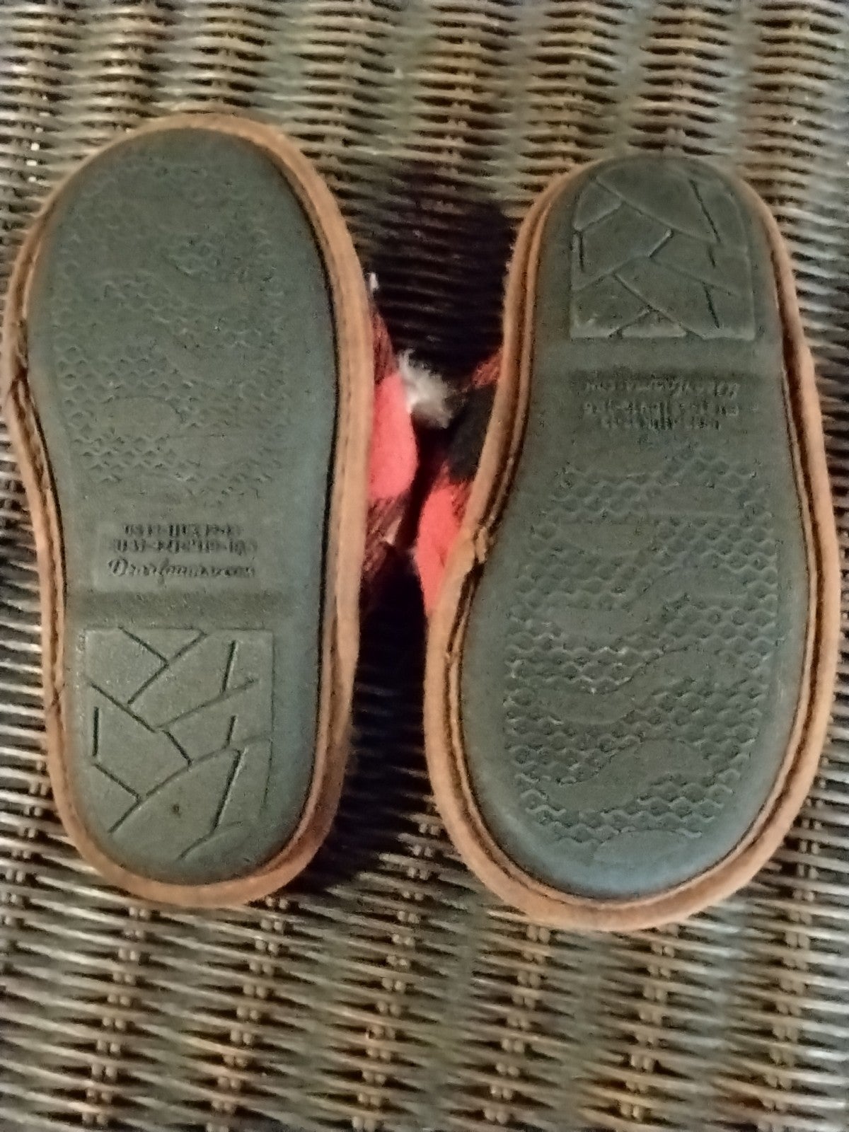 Gallery image 1 for DearFoams Lil Bear Slippers, Size 13