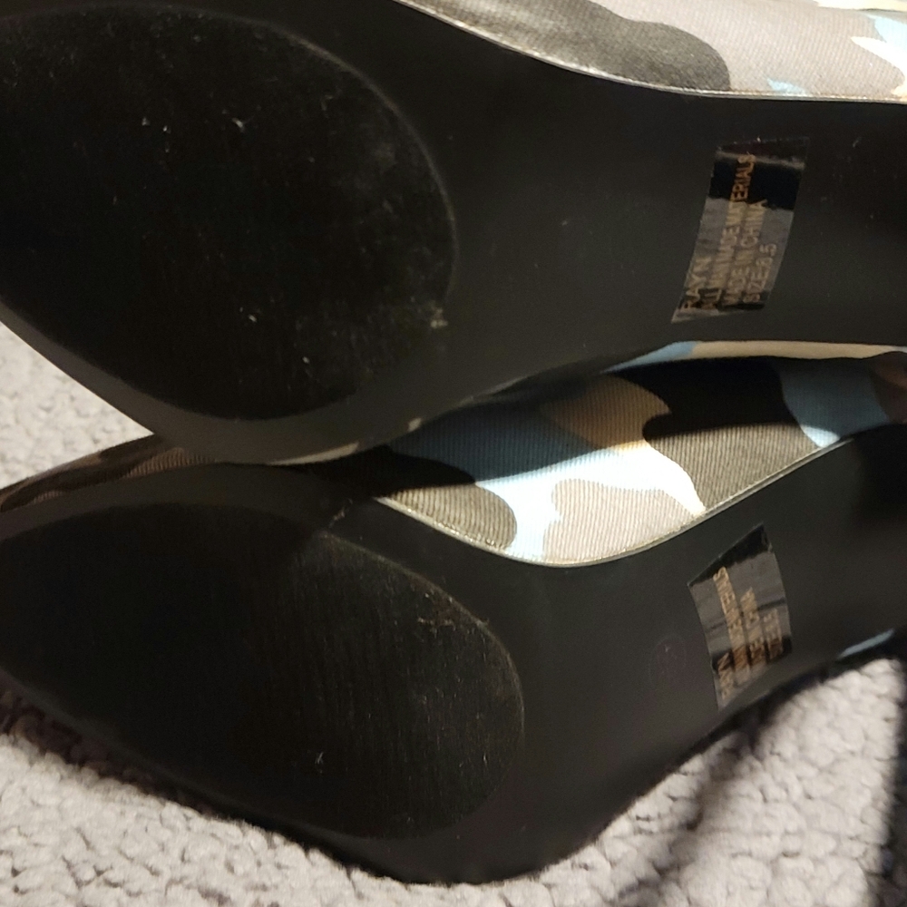 Gallery image 6 for Camouflage Stiletto Boots