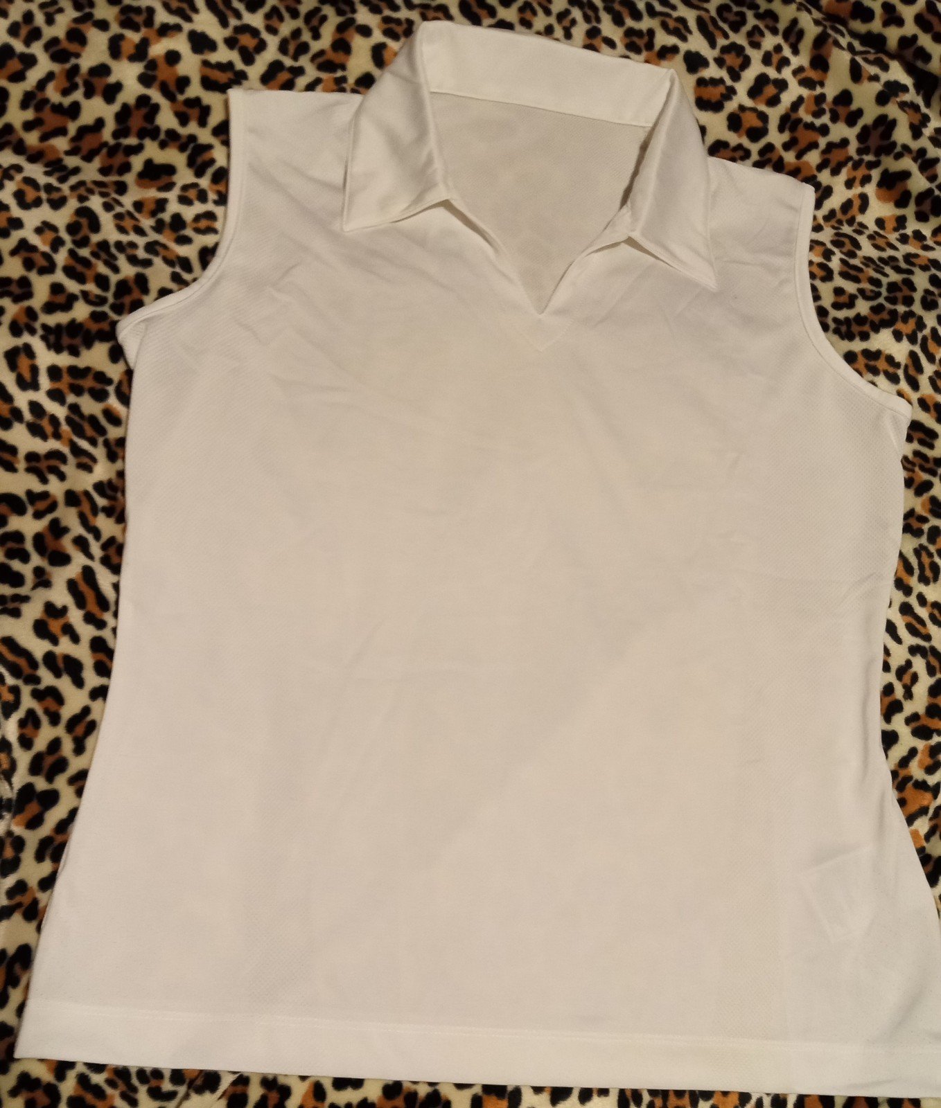 Gallery image 3 for Nike Tennis Shirt, Women's Medium