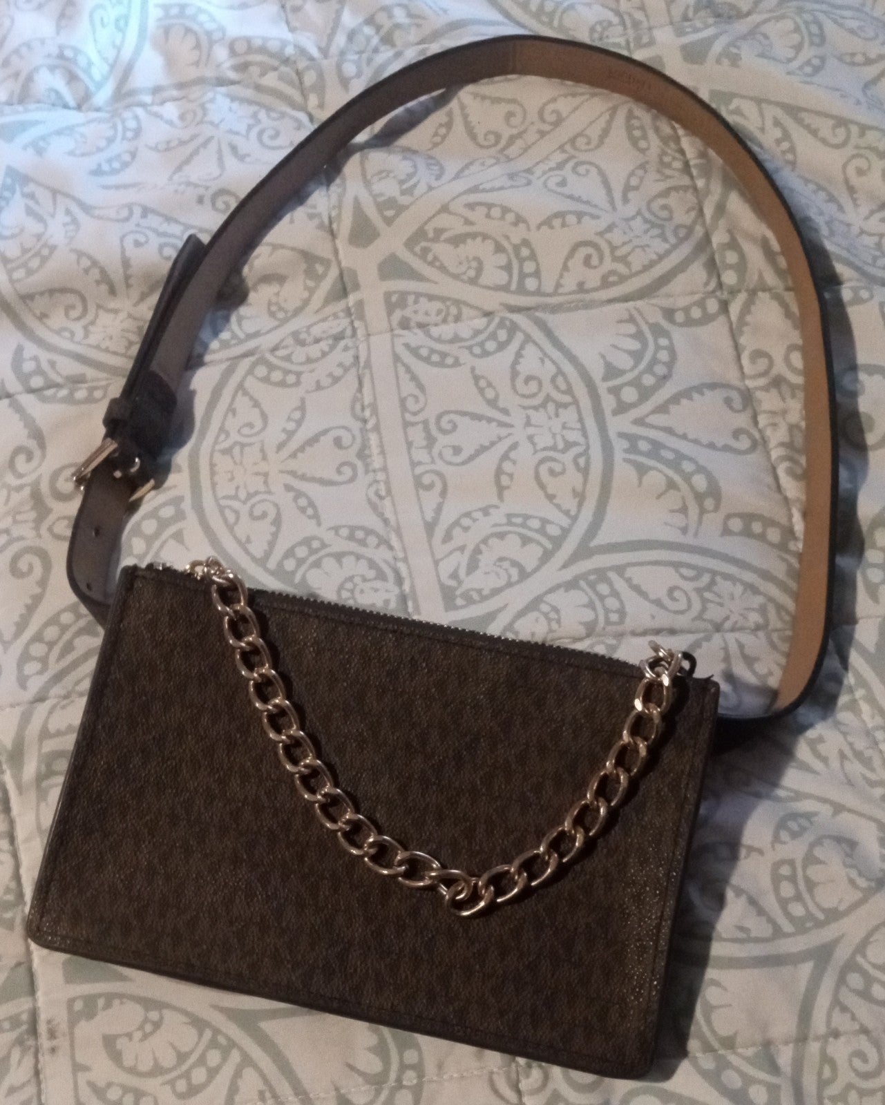 Michael Kors Logo Chained Belt Bag