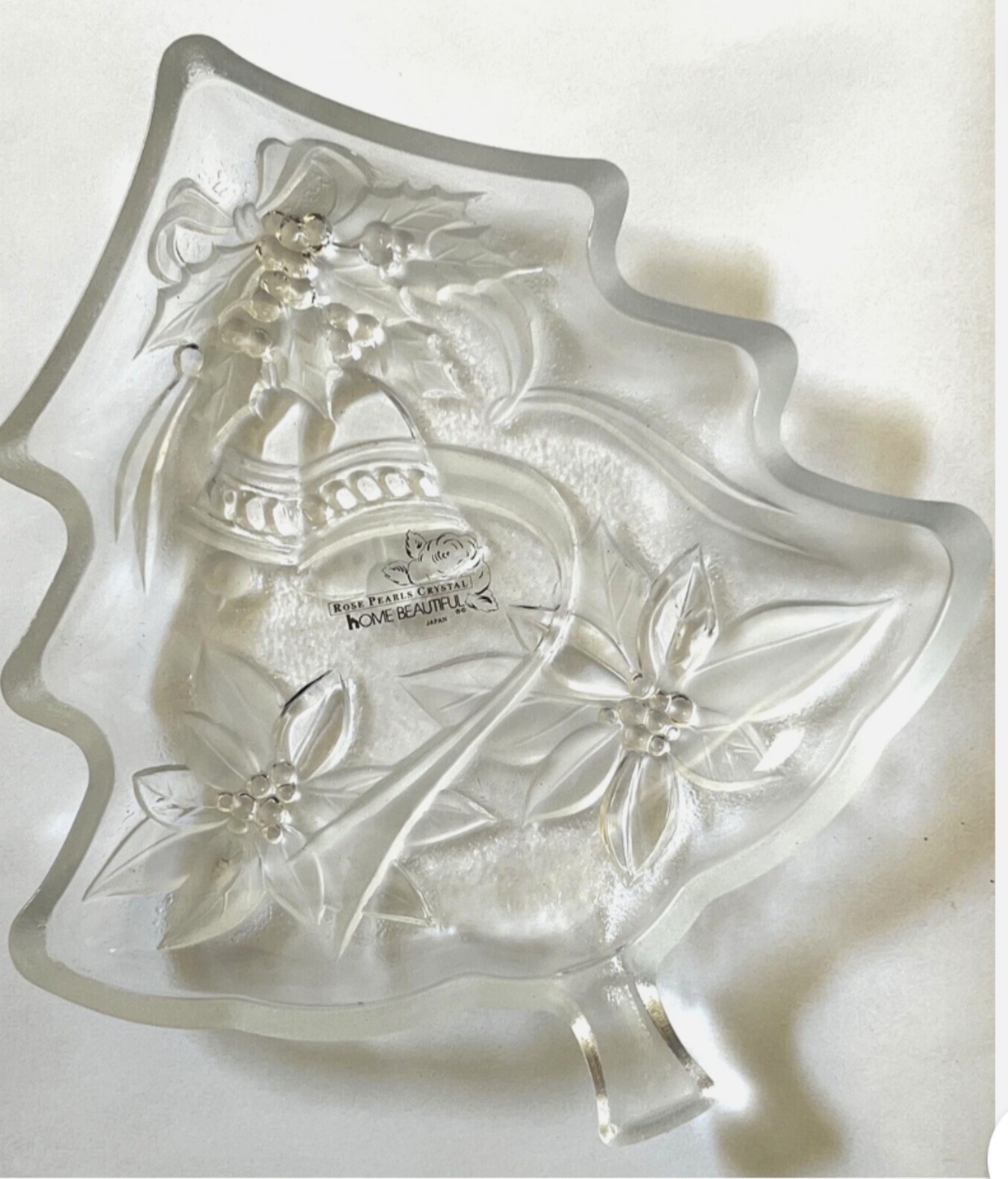 Gallery image 2 for Home Beautiful Glass Christmas Tree Server