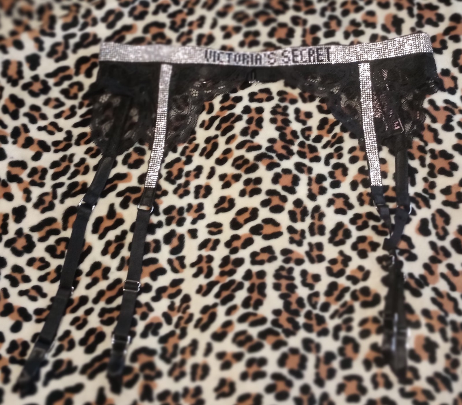 Victoria's Secret Very Sexy Garter Belt, XSmall/Small