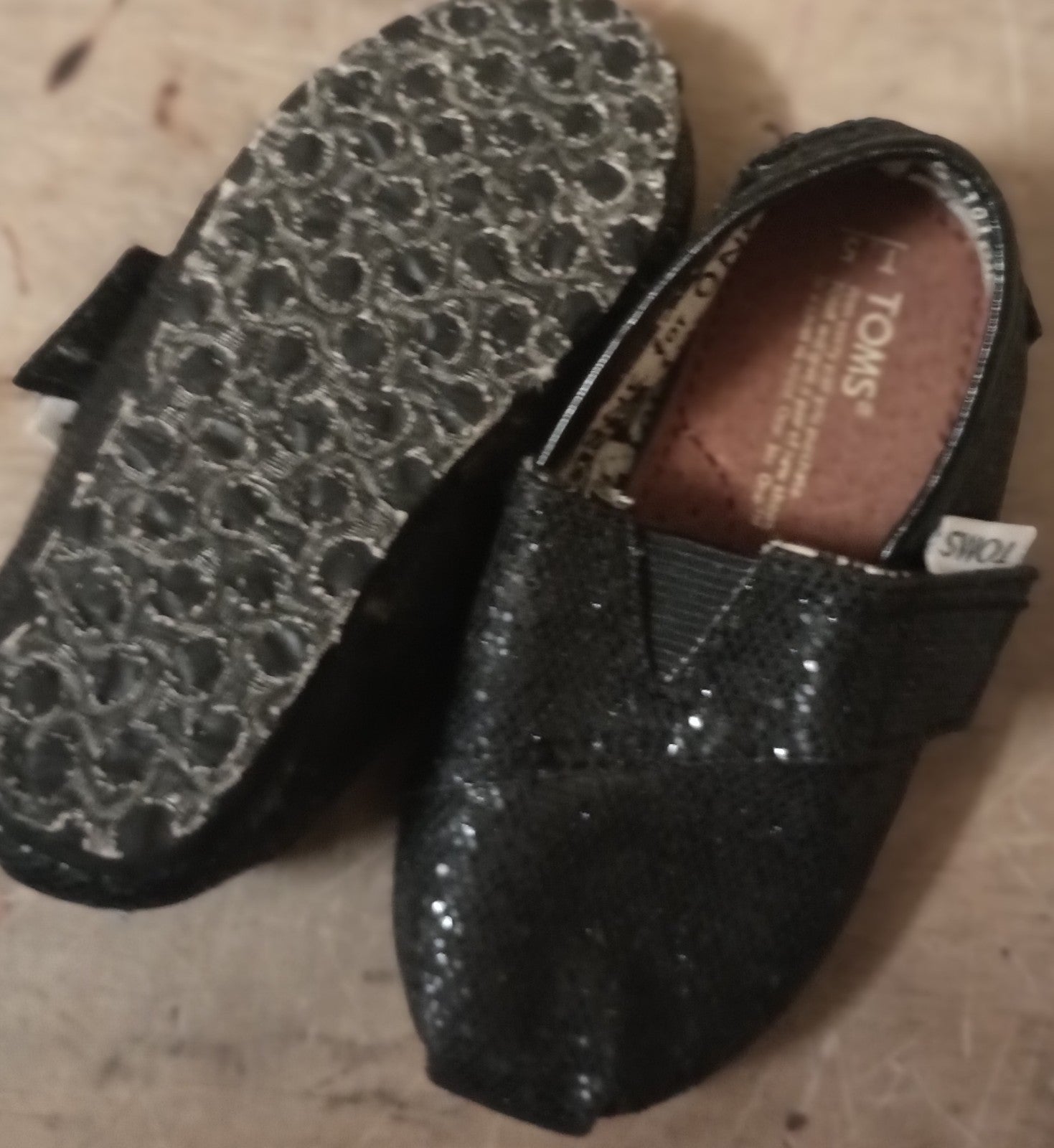 Gallery image 2 for Toms Slip On Shoes, Toddler Size 5