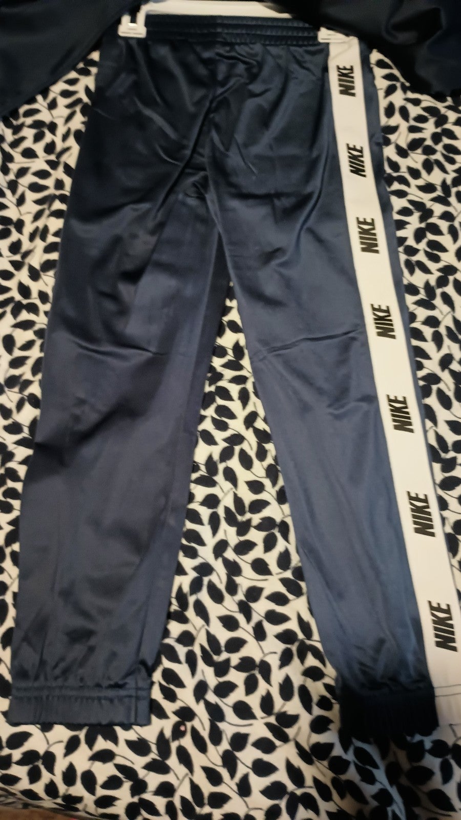 Gallery image 2 for Nike 2-Piece Matching Set, Boy's 7