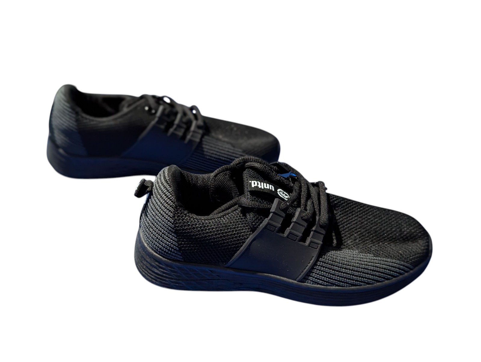 Ecko Unltd Boys Size 4 Sneakers