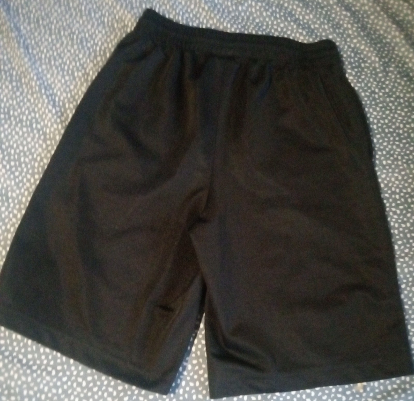 Gallery image 4 for Nike Boys Clothing Bundle, Size Large