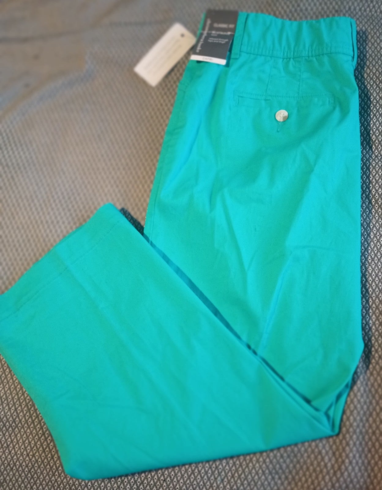 Gallery image 1 for Christopher & Banks Classic Fit Capri Pants, 4
