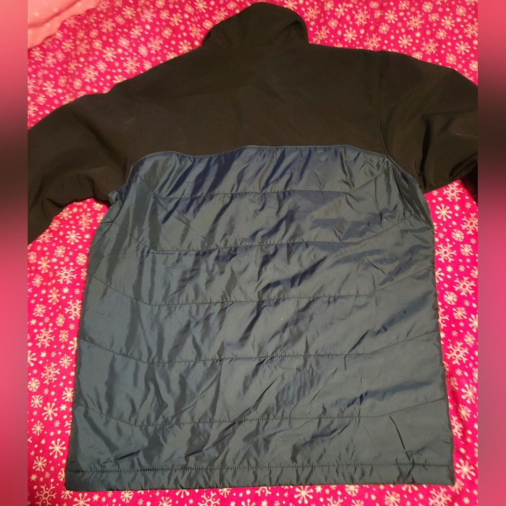 Gallery image 2 for Columbia Barlow Pass Hybrid Jacket