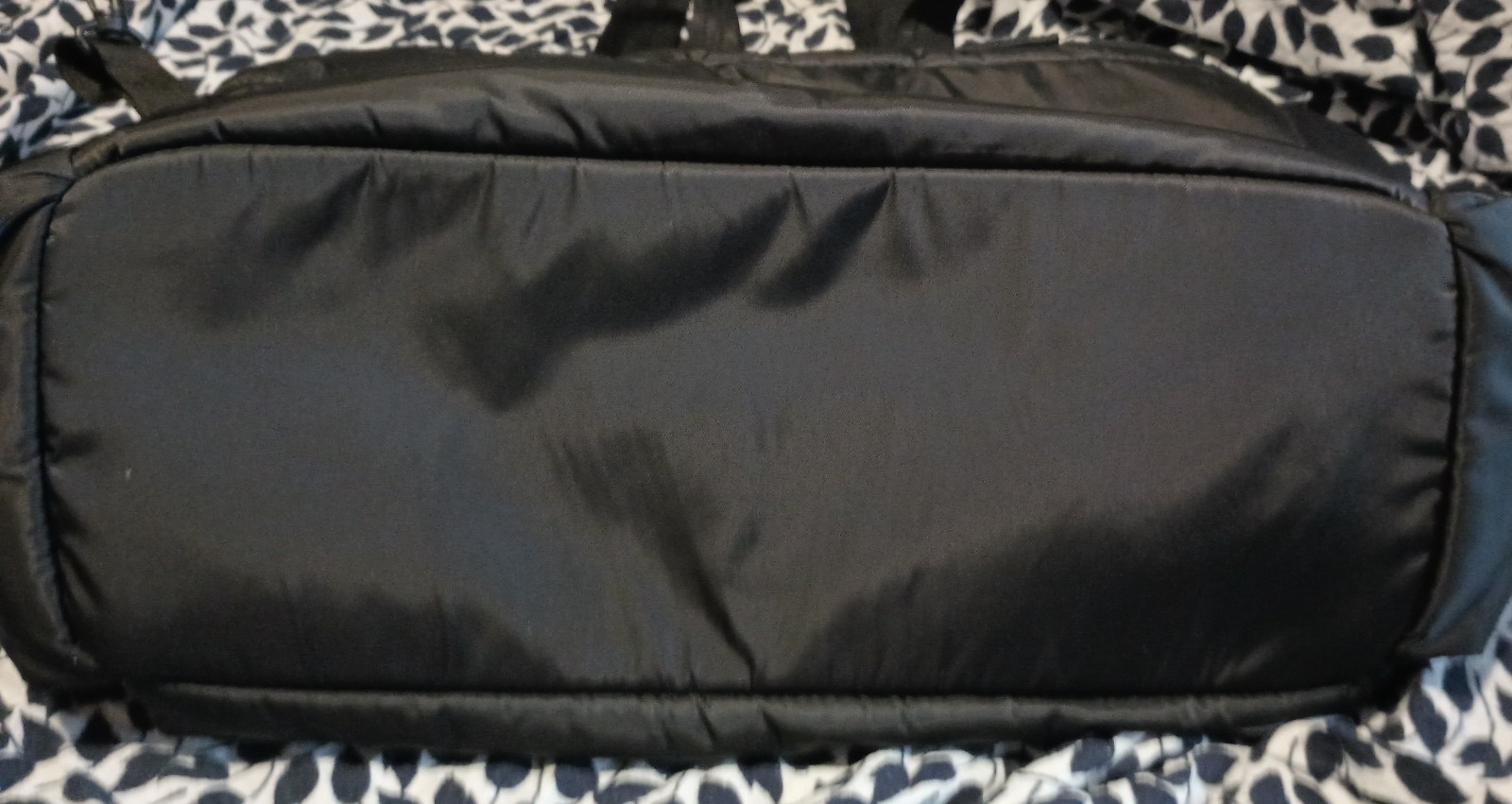 Gallery image 6 for Skip Hop Ultra Light Riverside Satchel/Diaper Bag
