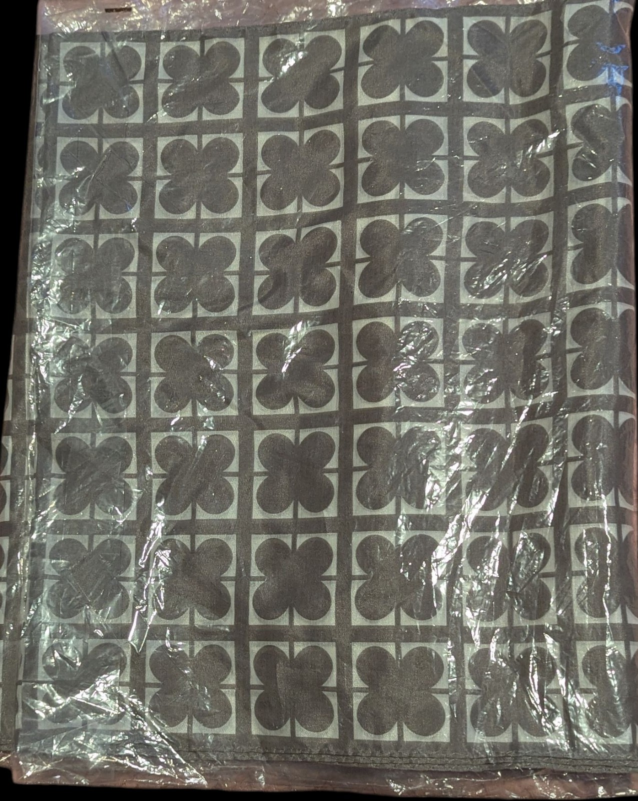 Gallery image 2 for Liz Claiborne Vintage Scarf