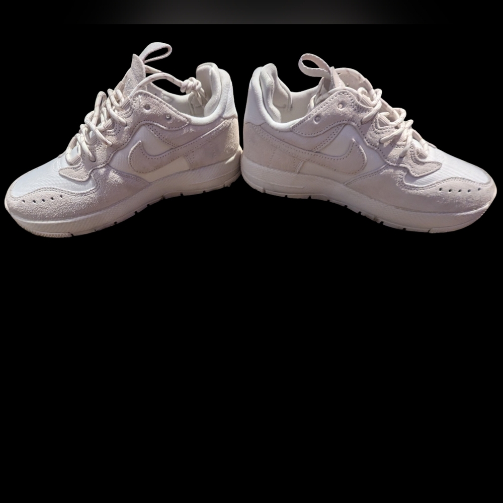 Gallery image 3 for Nike Air Force 1 Wild Low in Women's 6.5