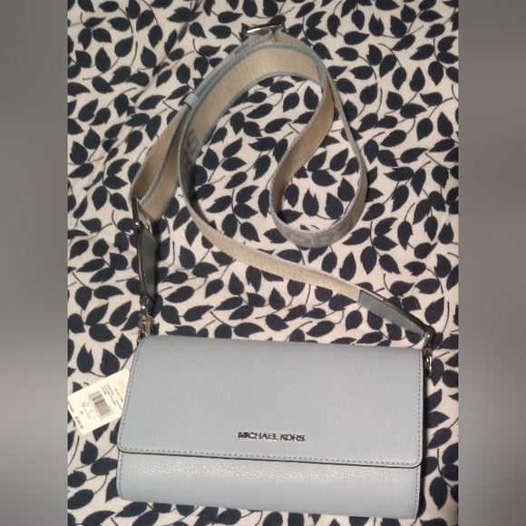 Michael Kors Jet Set Large Zip Around Crossbody