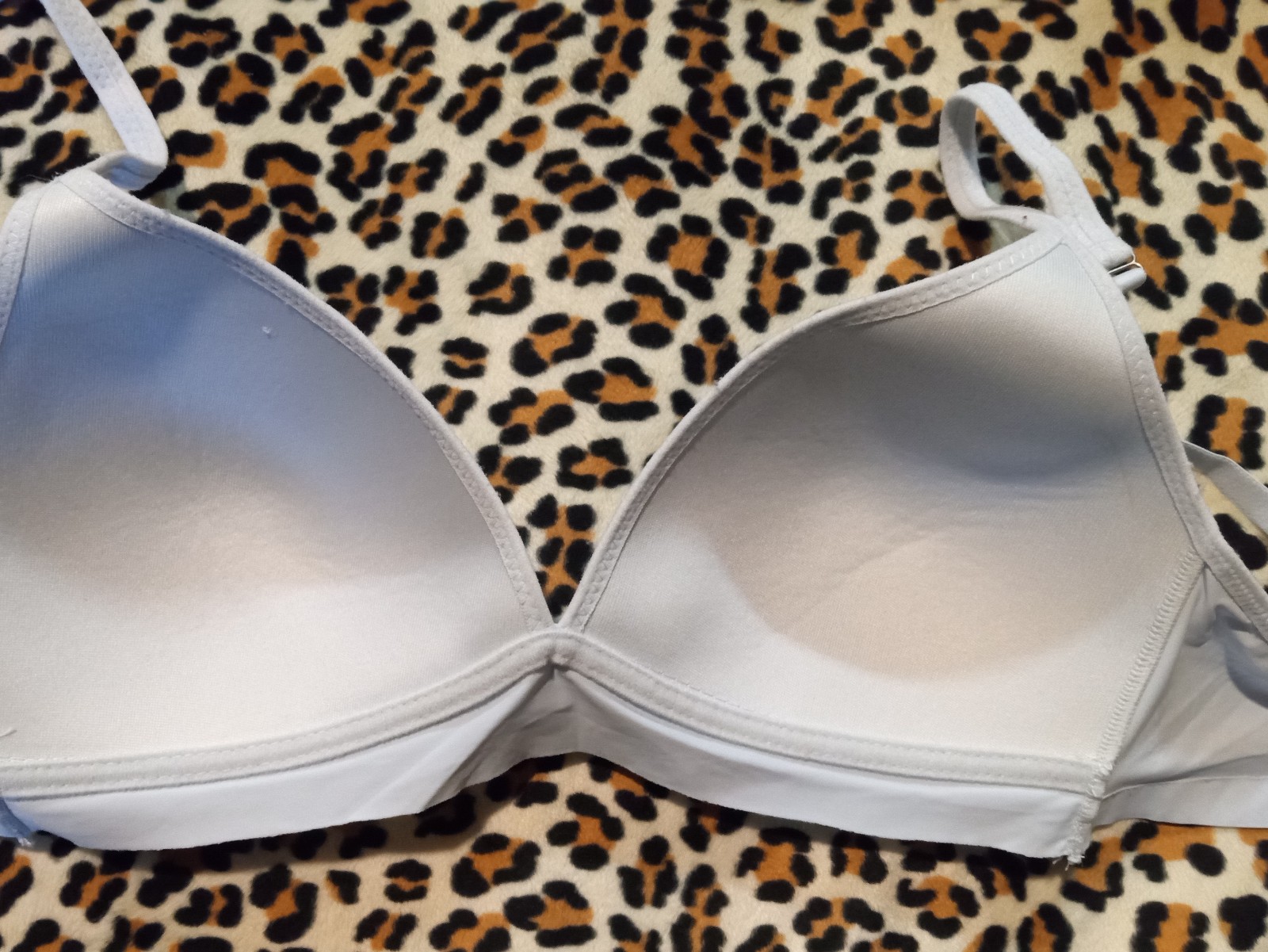Gallery image 1 for Lucky Brand Bralette, 36C