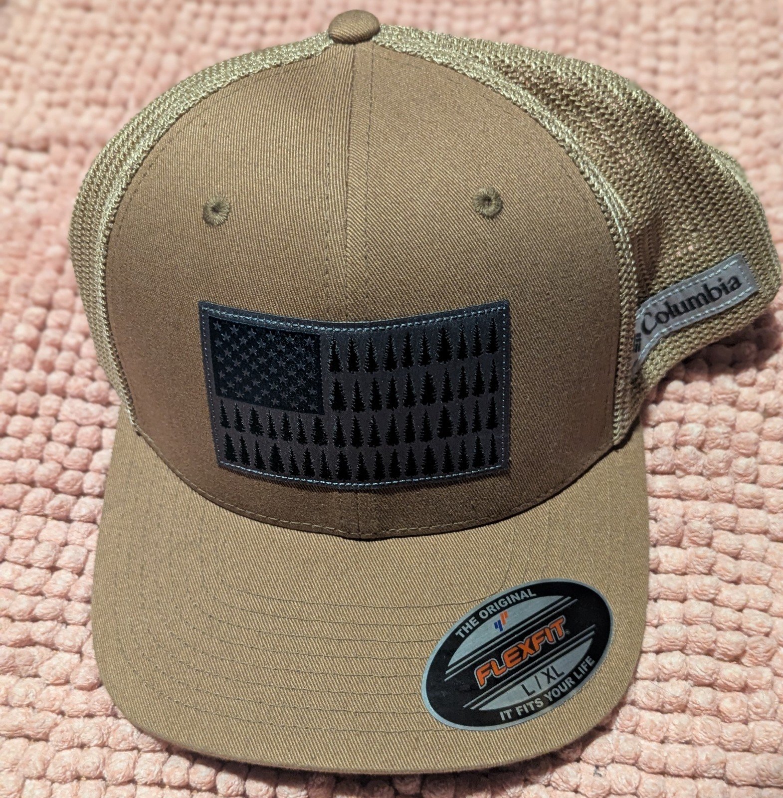 Columbia Flex Fit Tree Flag Ball Cap