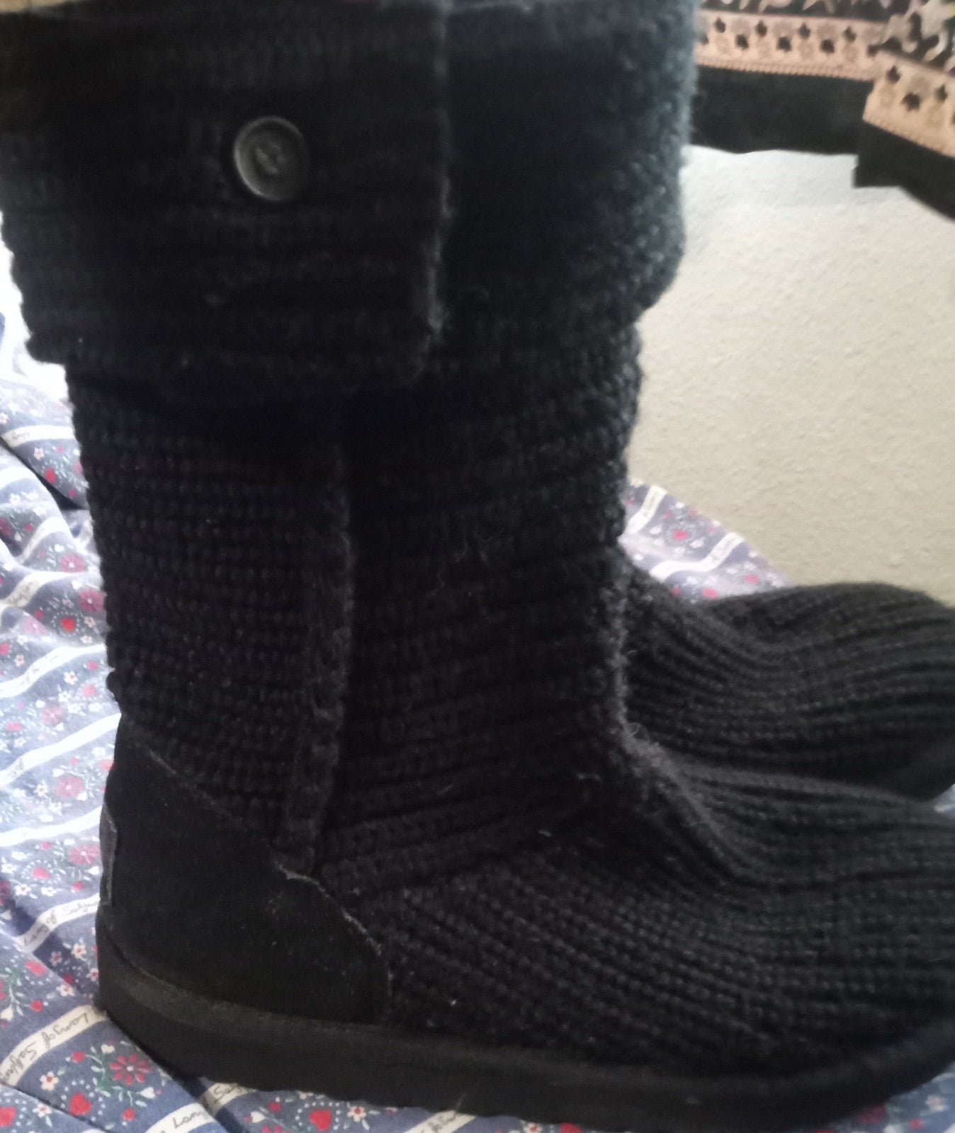 Gallery image 2 for UGG Crochet Boots, Size 4