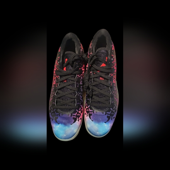 Jordan Zion 3 Lift-Off Basketball Sneakers