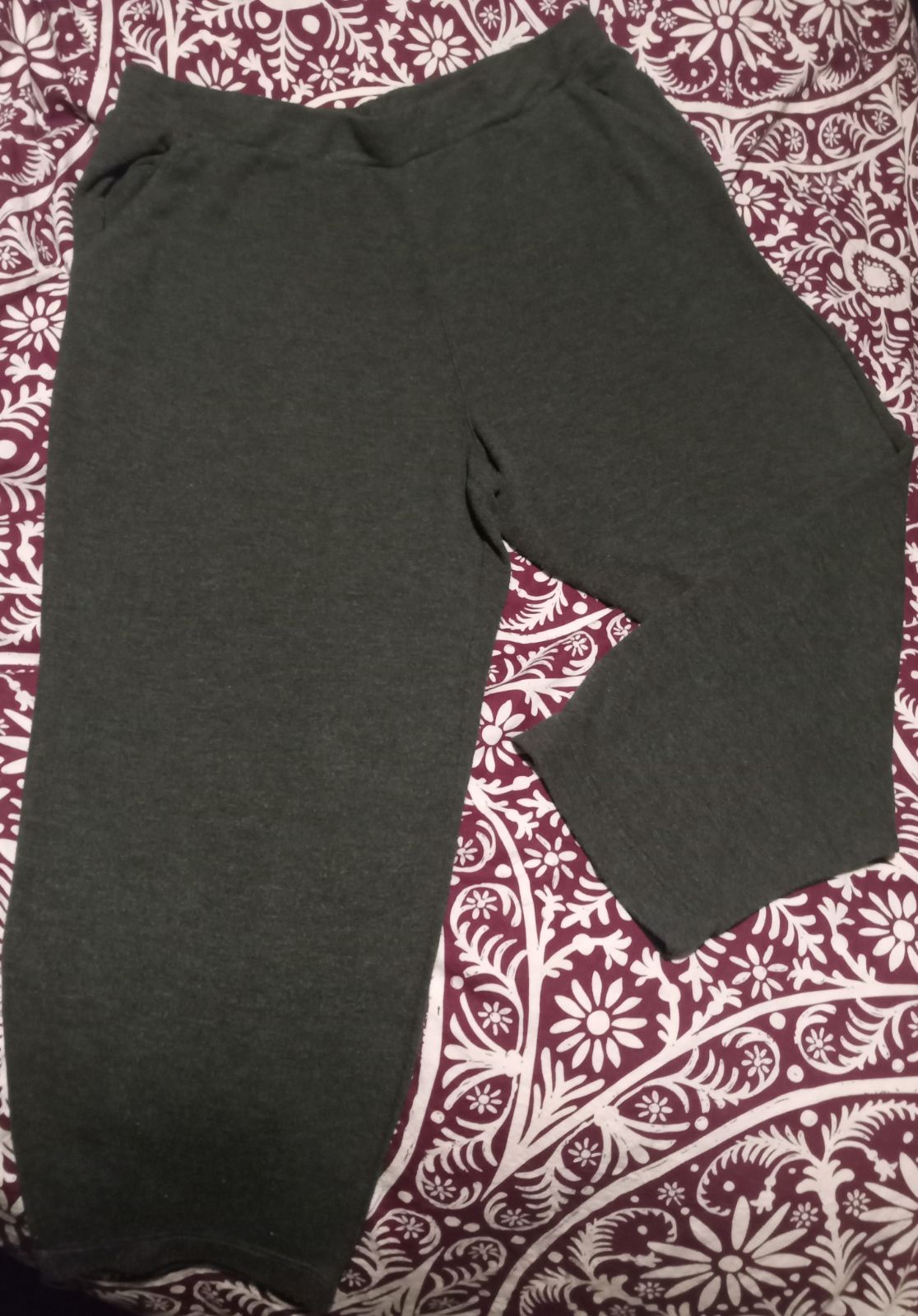 Gallery image 4 for Junior's XL Clothing Bundle