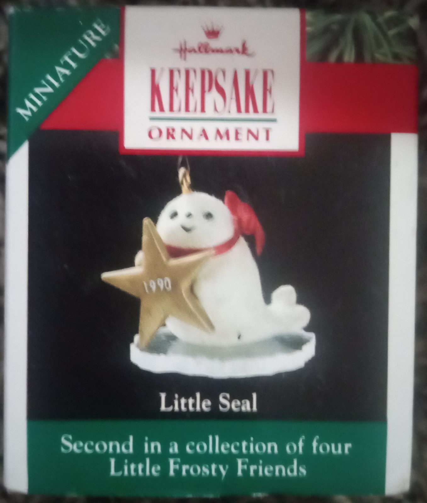 Gallery image 2 for Hallmark Keepsake Wreath & Mini Ornament