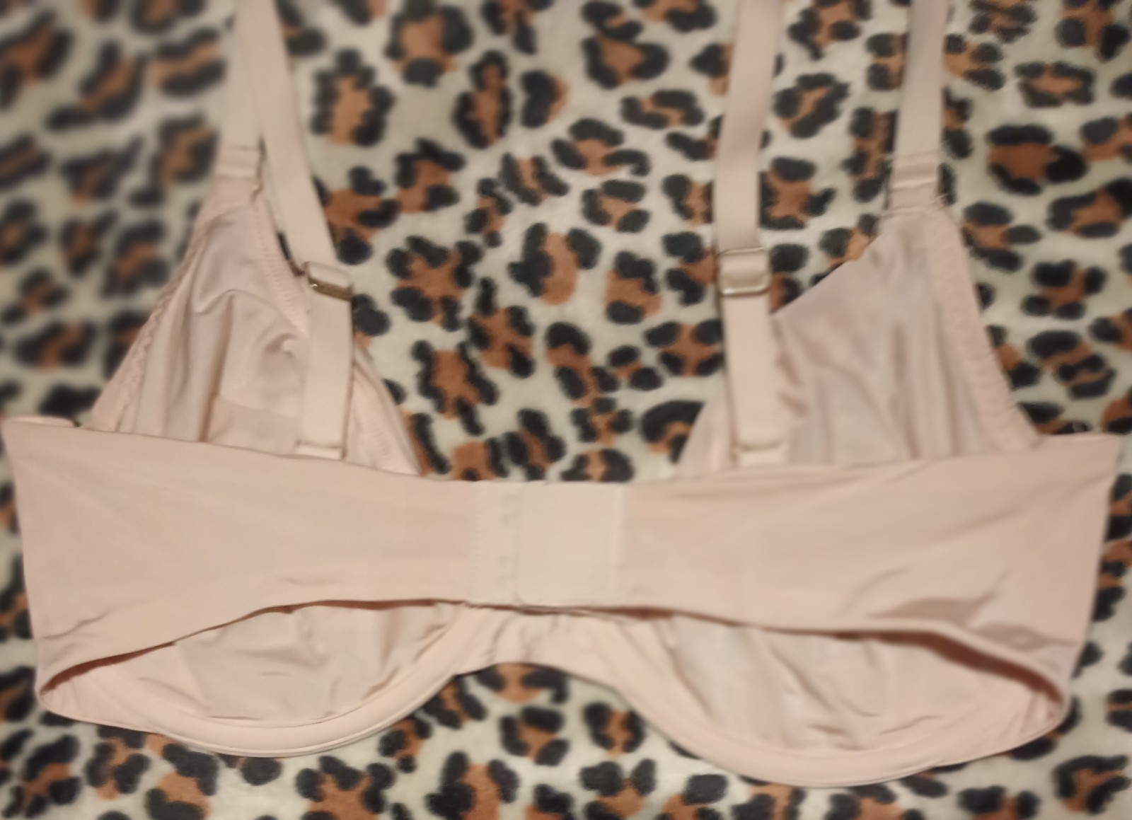 Gallery image 1 for CUUP I Support You The Triangle Bra, 32E
