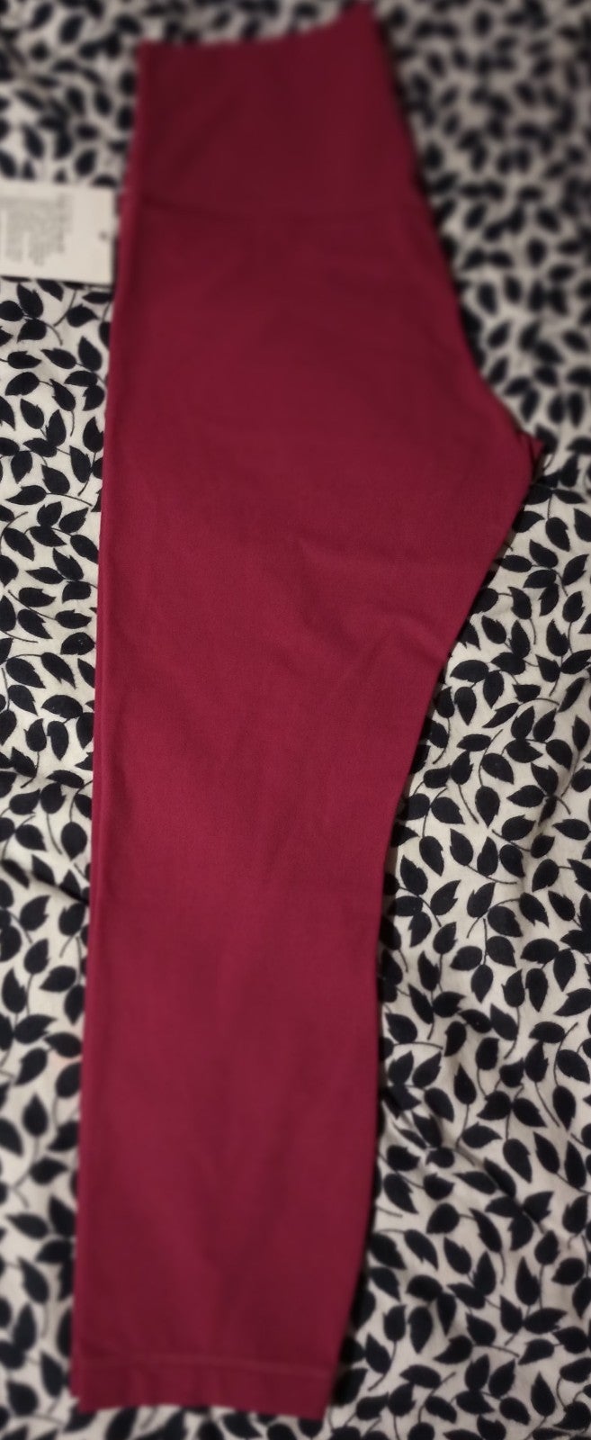 Gallery image 4 for Lululemon Align High Rise Crop Pant 23" in Size 10