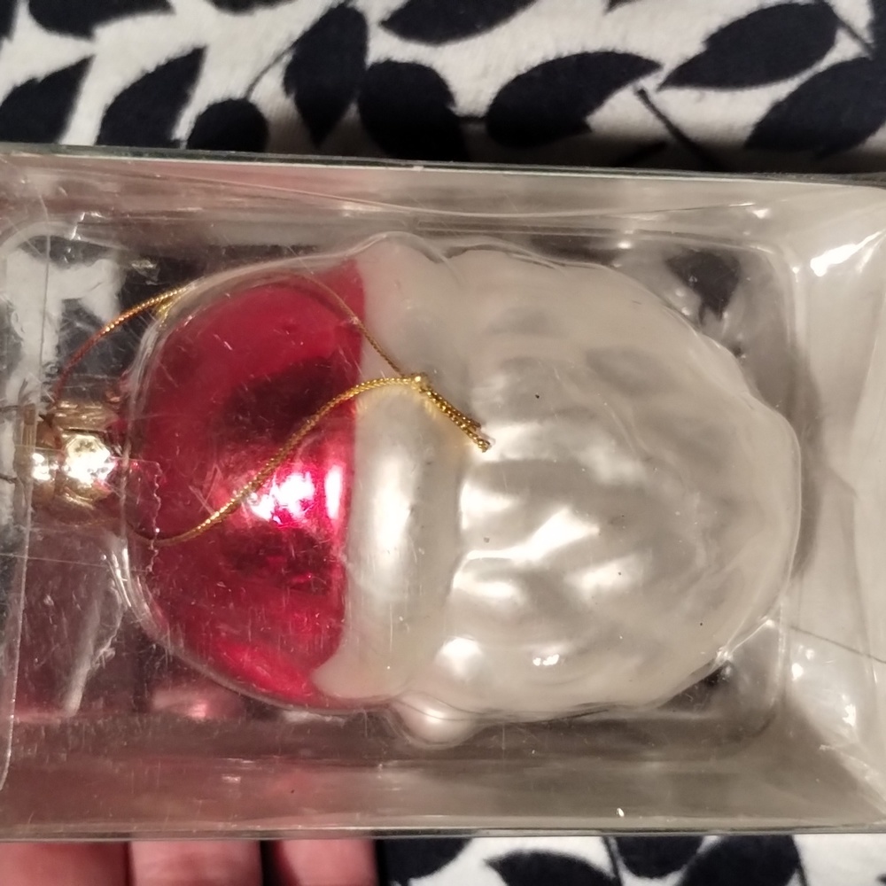 Gallery image 3 for Kurt S. Adler Medallion Collection Santa Ornament
