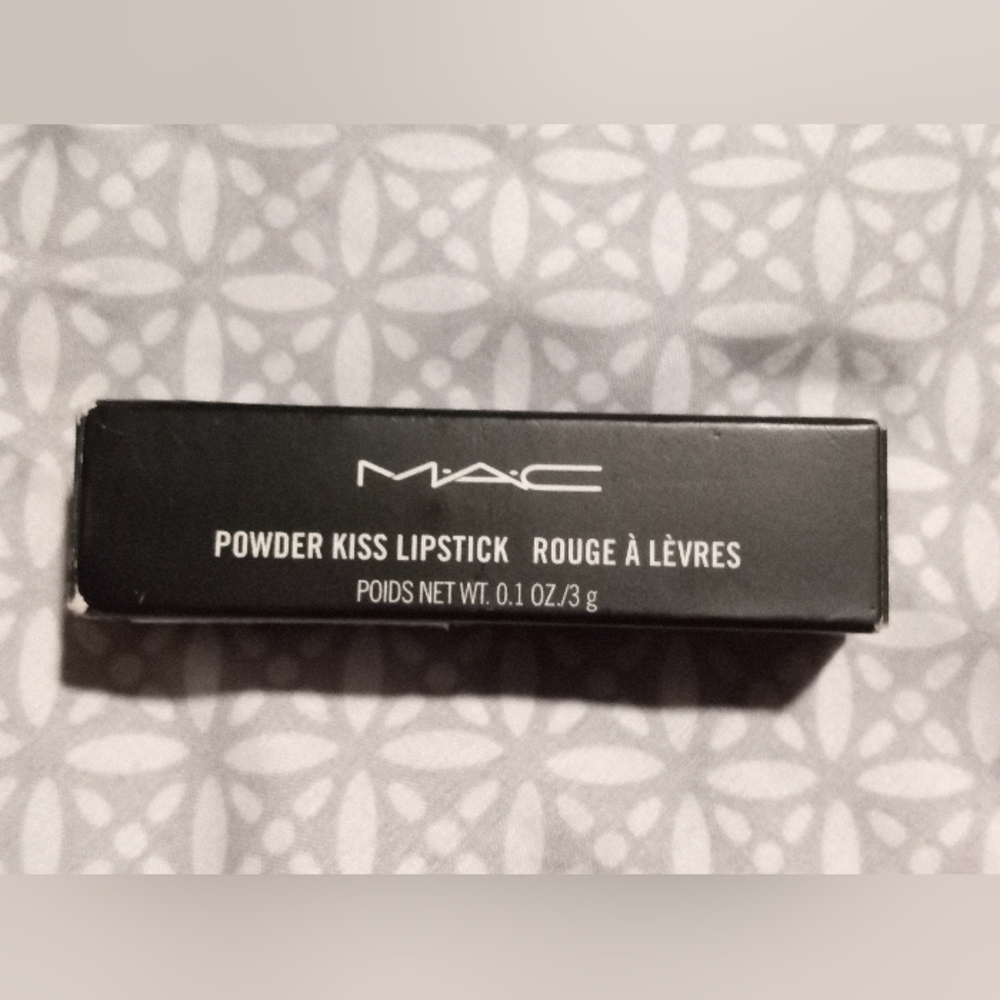 Gallery image 2 for MAC Powder Kiss Lipstick in 922 Werk, Werk, Werk