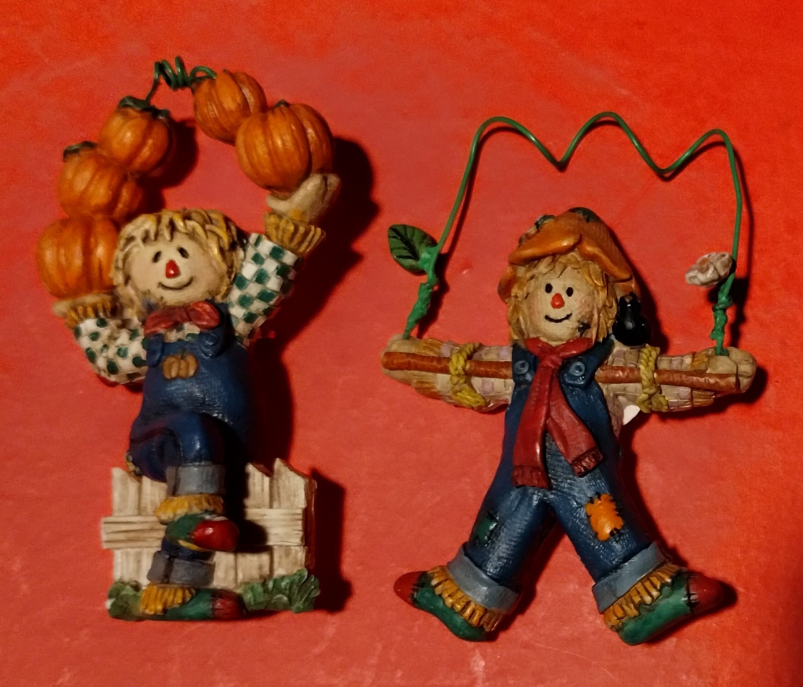 Papel Giftware Set of 2 Scarecrow Pins