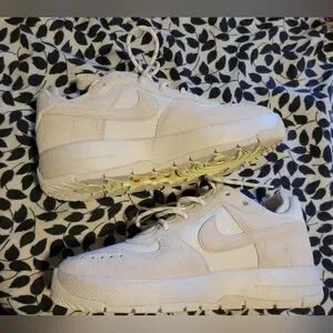Gallery image 2 for Nike Air FORCE 1 WILD Phantom Low