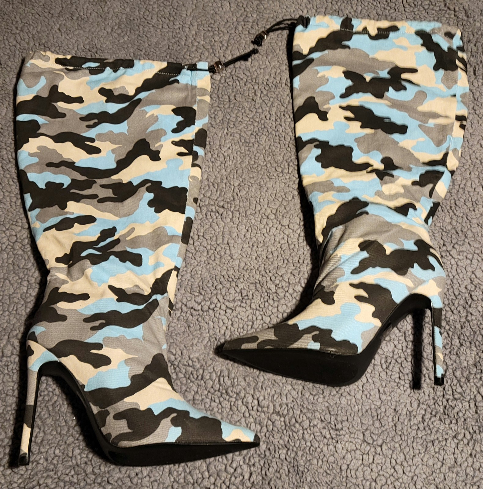 FashionNova Boot Camp Knee High Camo Boots w/Drawstring