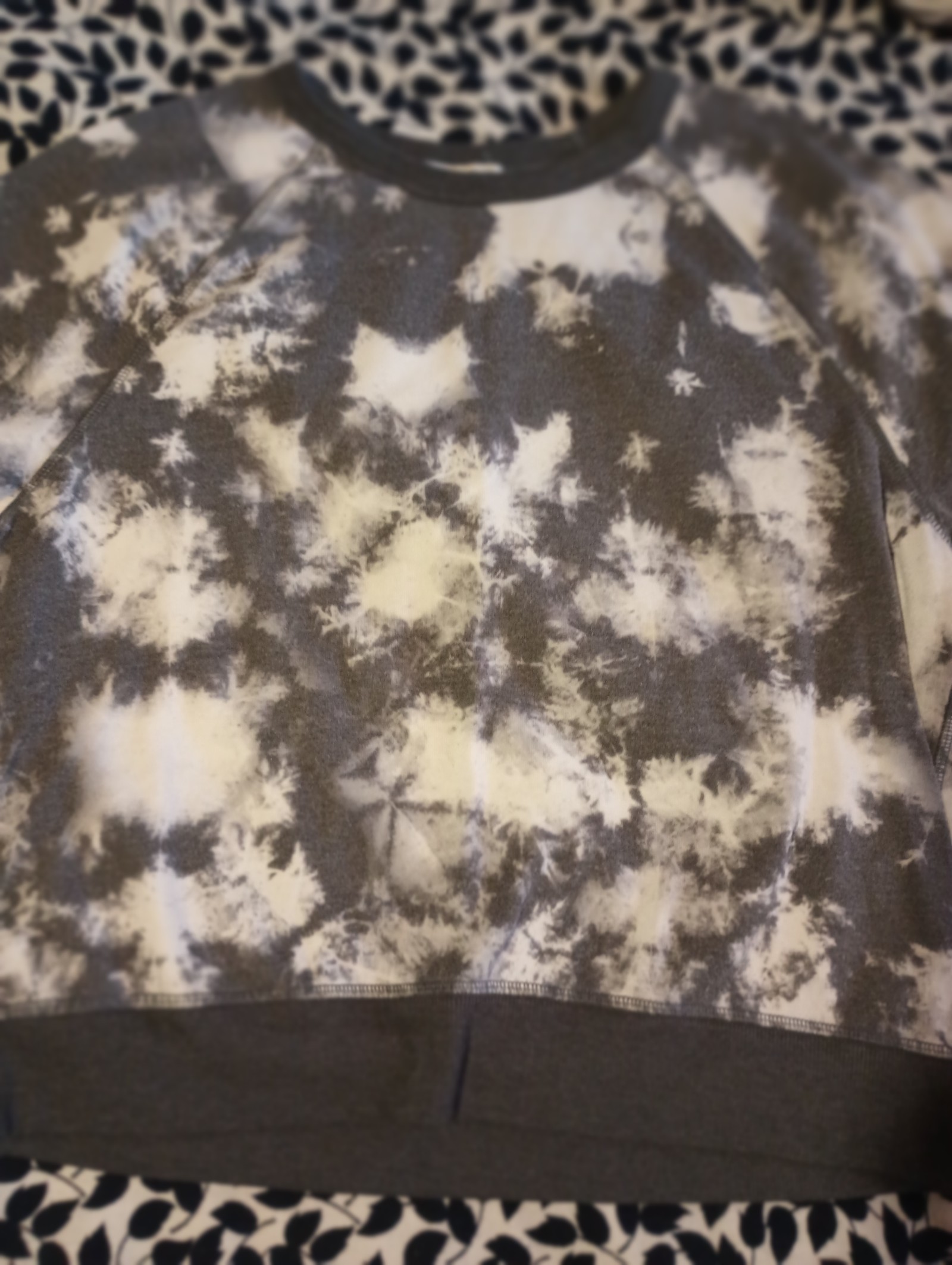 Gallery image 1 for Grayson/Threads Crewneck Pullover Sweatshirt, Small