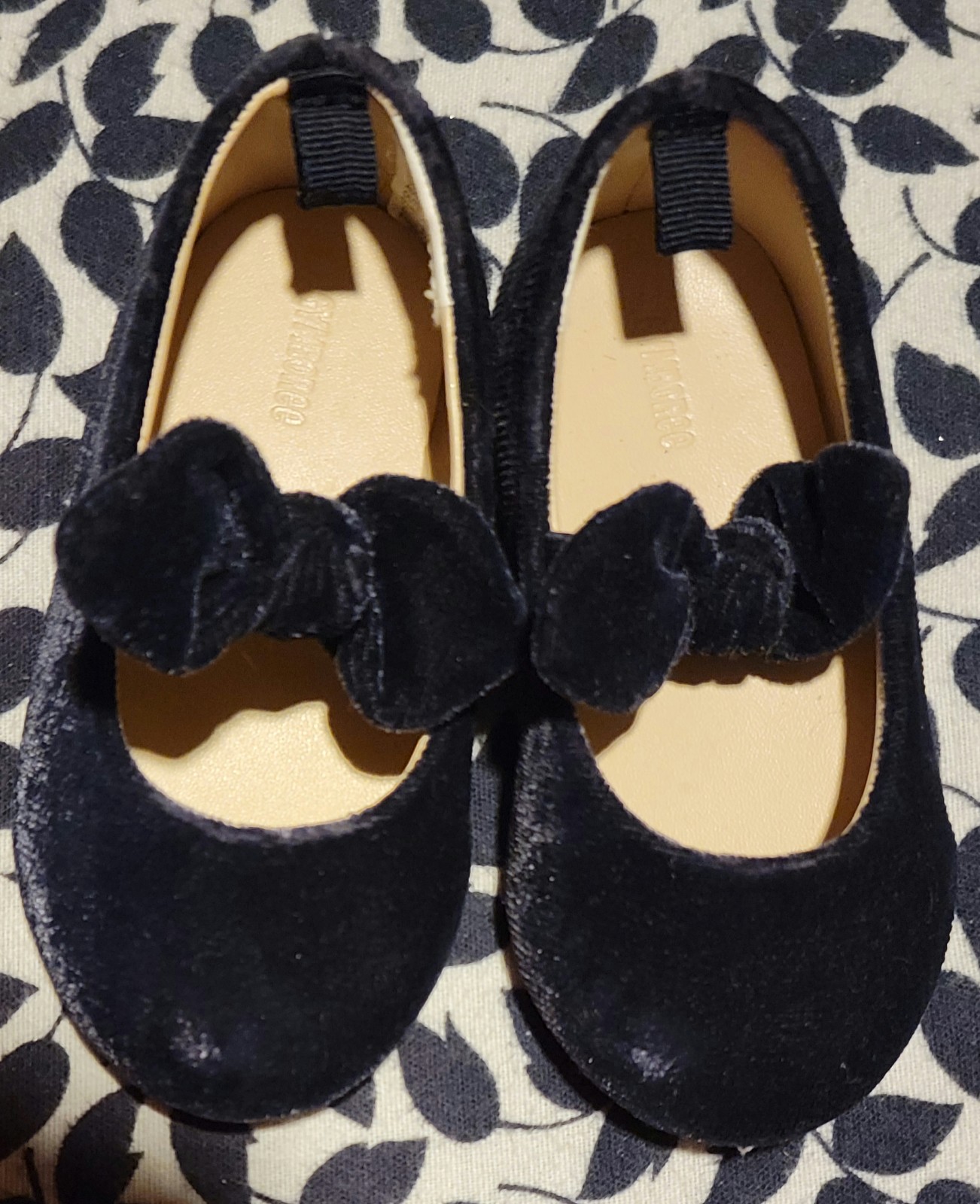 Gallery image 2 for Gymboree Little Nemo Velvet Baby Shoes