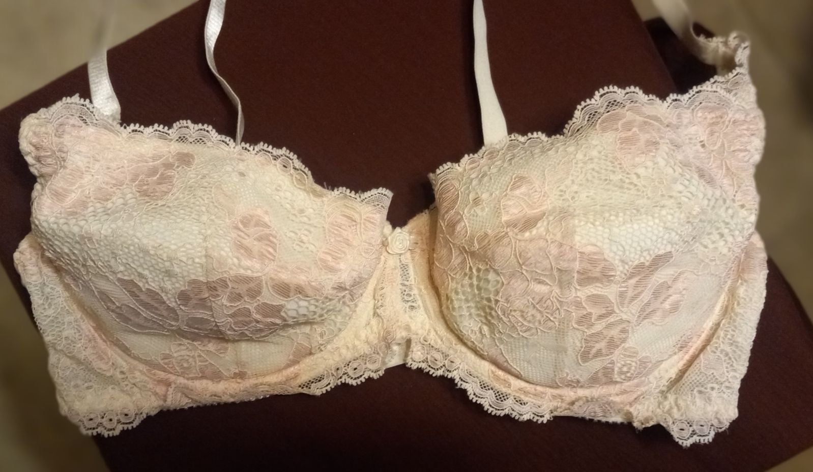 Gallery image 1 for Victoria's Secret Bra, 36C